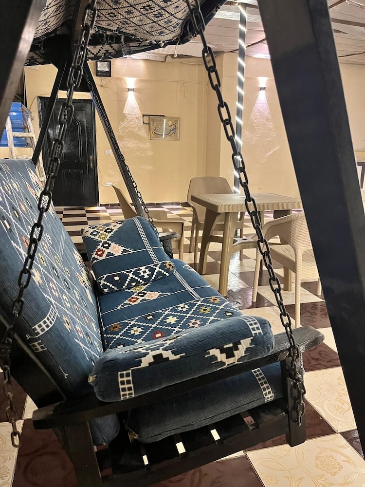 Giza Vacations - Pyramids Terrace Hostel Budget Stay - Property Image 17