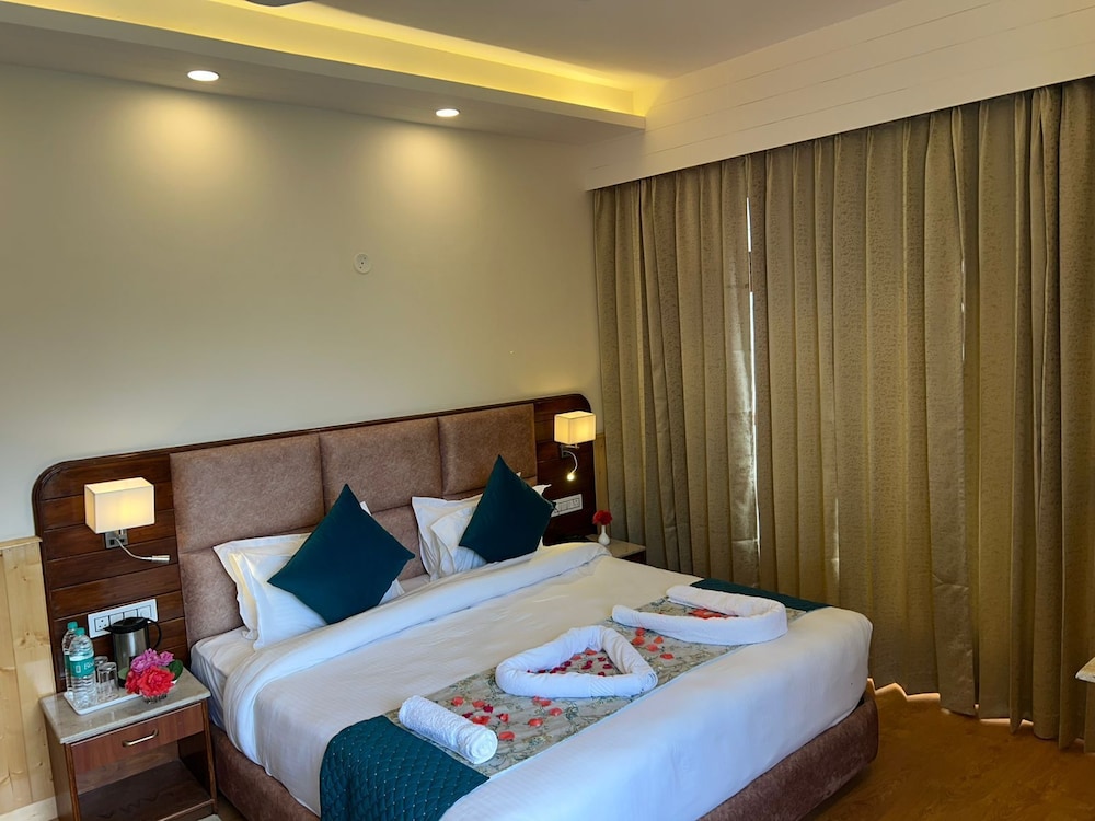 Snow Park Villas & Resort Manali