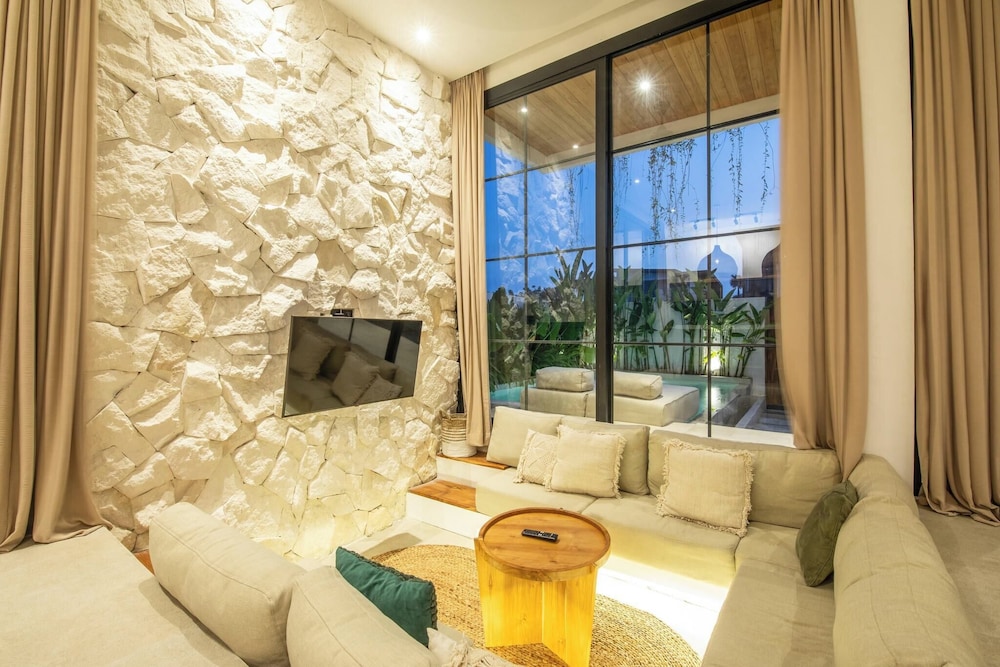 Modern 2BR Villas 5-min Walk to Canggu Beach