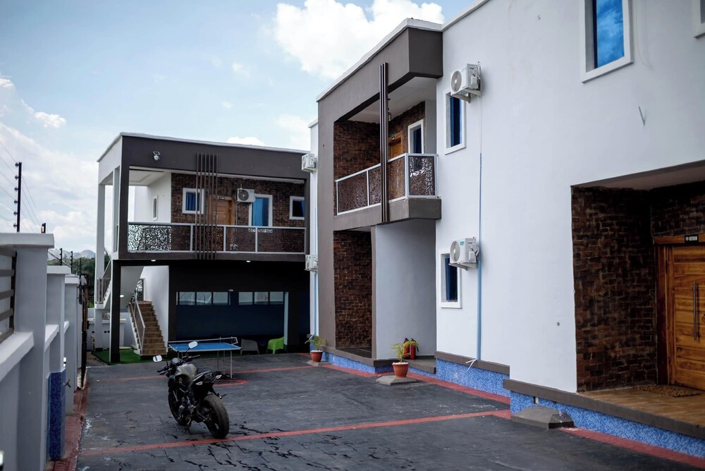 Meraki Luxury Apartments