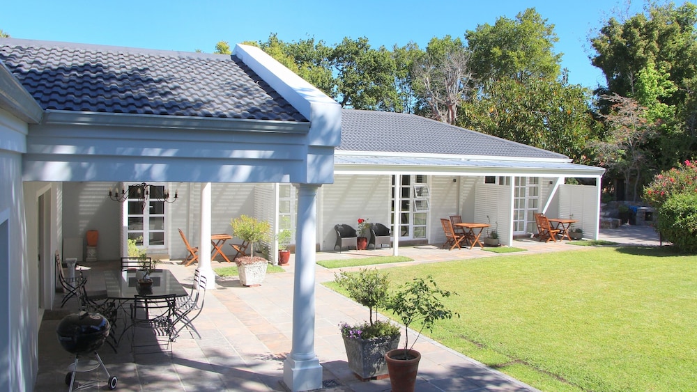 Alphen Lodge Constantia