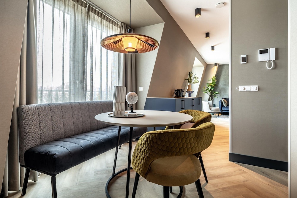 Family Apartment w/ Bunk Beds