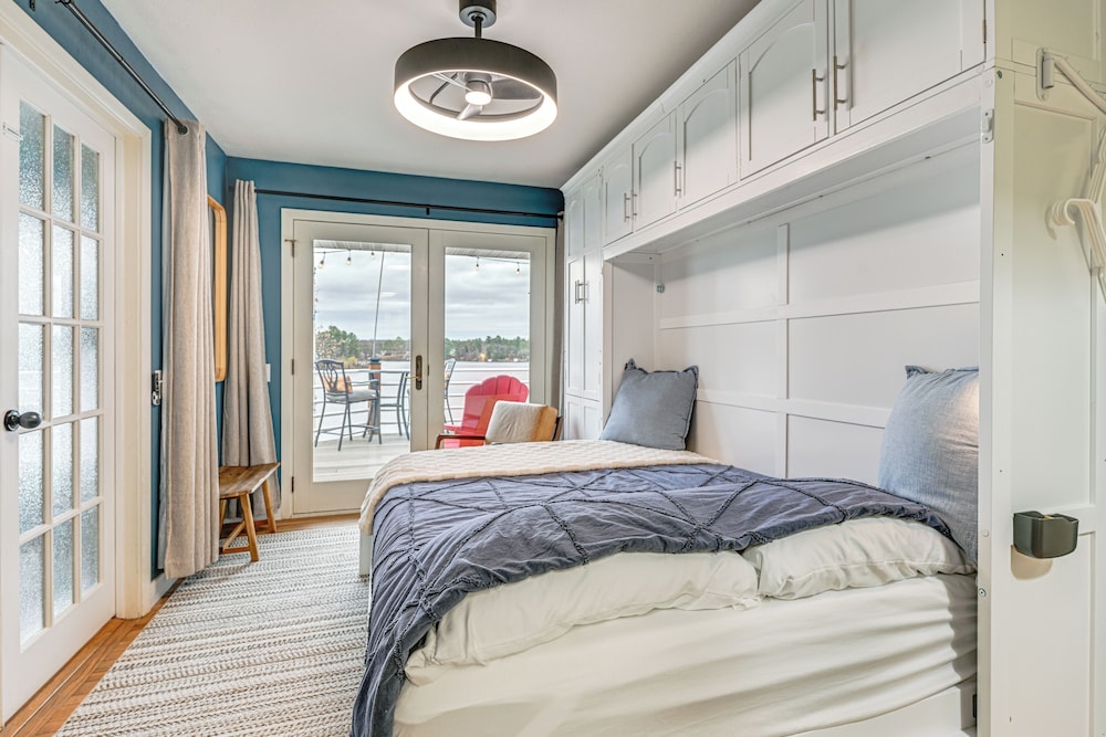 Dock, Deck & View: Lakefront Chippewa Falls Studio
