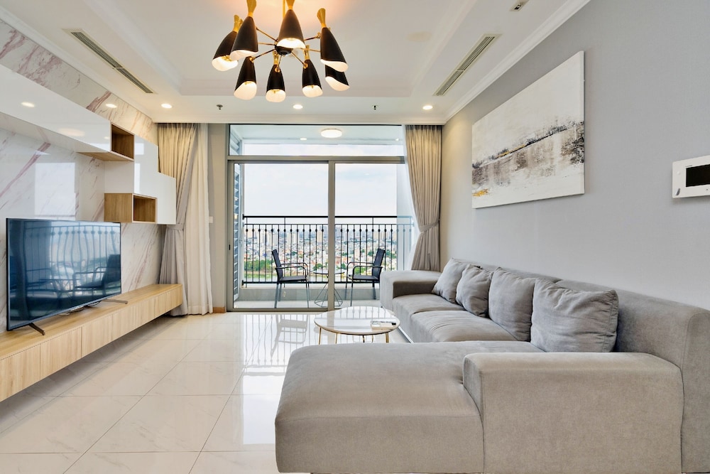 Sens House Saigon – Serviced Apartments in Vinhomes Central Park