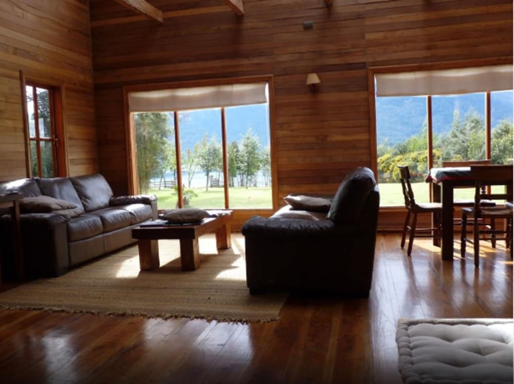 Andes Lodge
