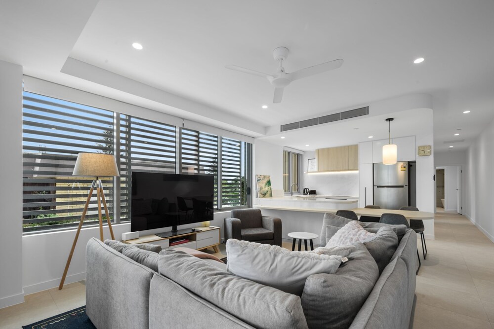 Bilinga Beachfront Luxury at Lana