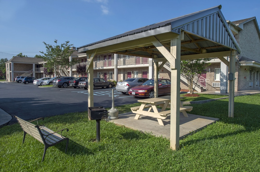 Affordable Corporate Suites of Salem