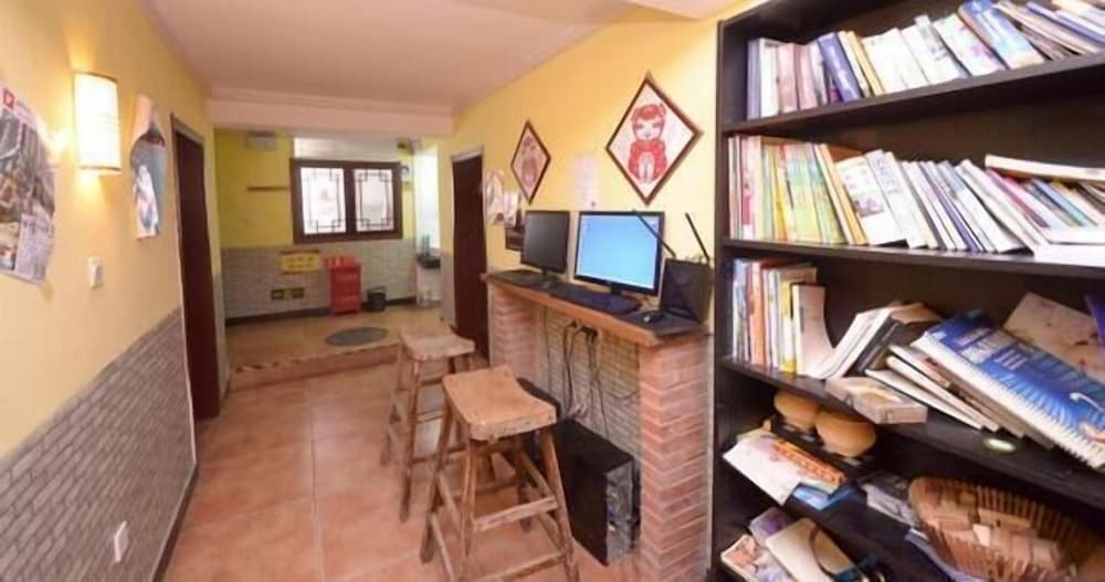 Lucky Family Hostel