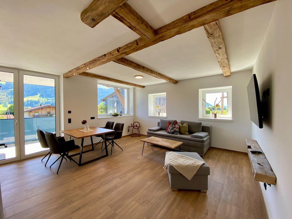 Cozy Saalfelden Stay Mountain Panorama