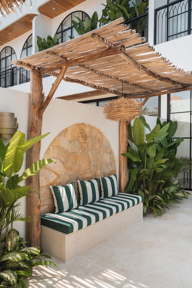 Villa Kaia by Alfred in Bali
