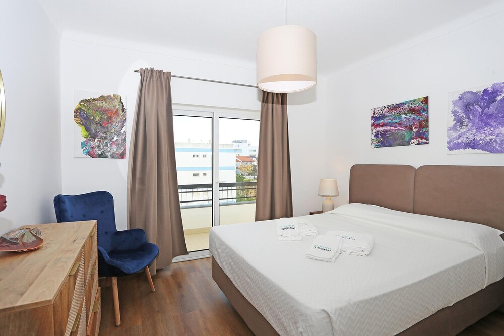 B61 - Carnation Sun Apartment in Lagos
