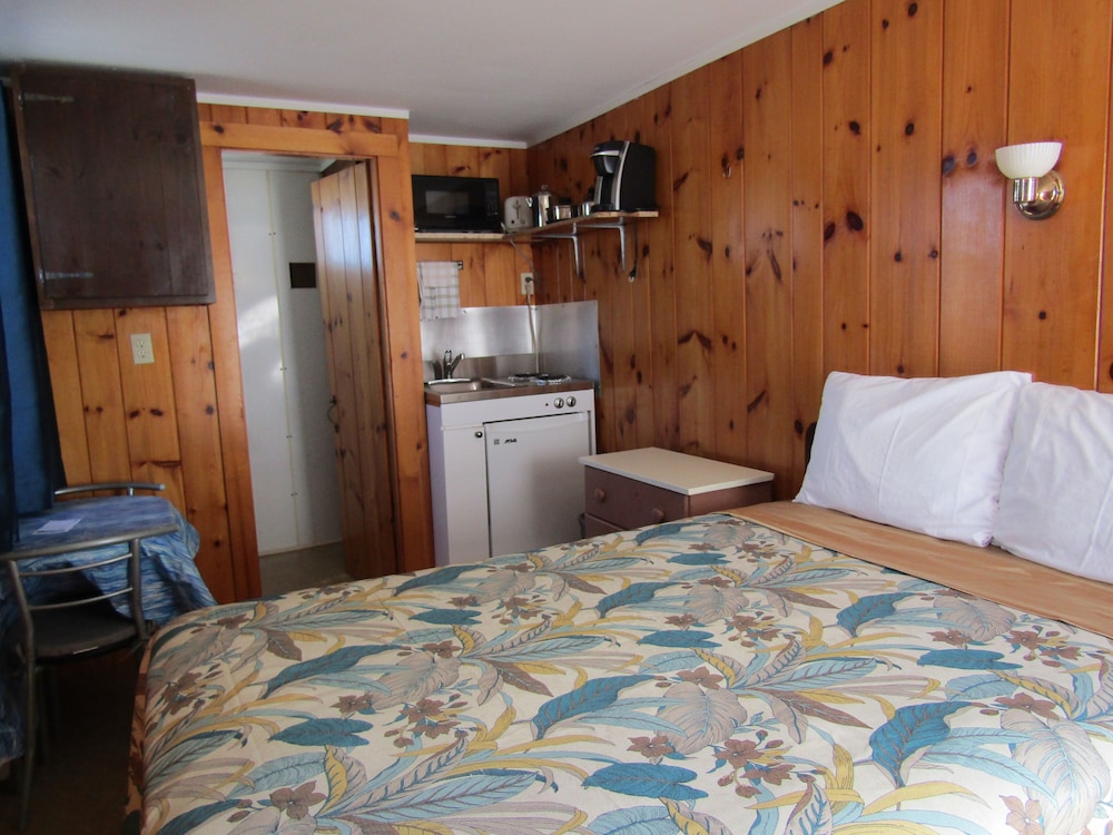 Oceana Cottages view 3