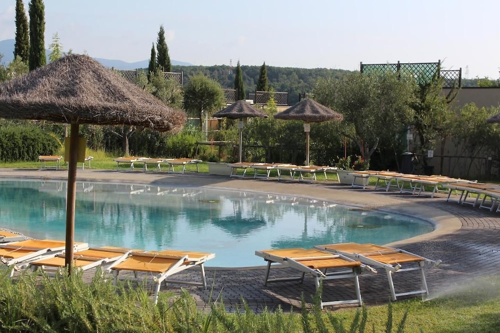 Hotiday Lodge Cecina