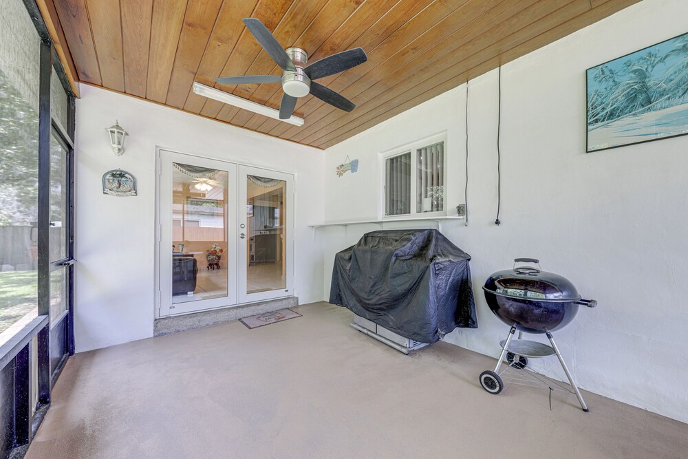 4 Mi to Hard Rock Stadium: Miramar Home w/ Bbq!