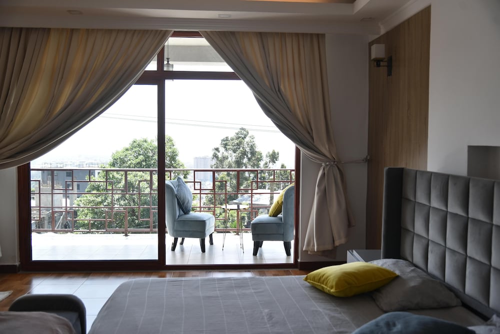 5 Bedroom Exquisite Villa in Top-view Area view 2