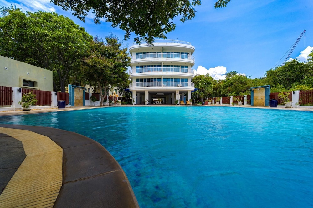 2 Bedroom in Prime Location BSRS
