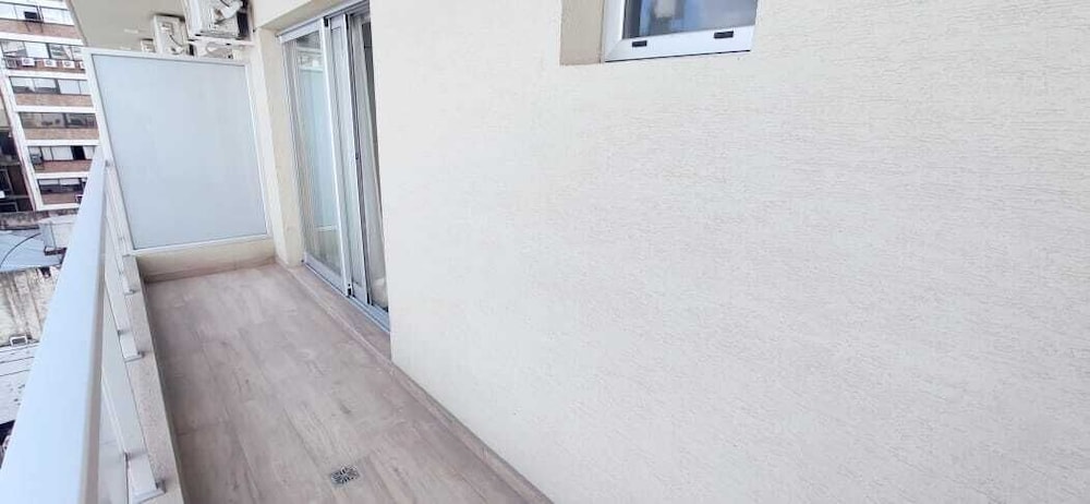 Ayres Suites Moreno