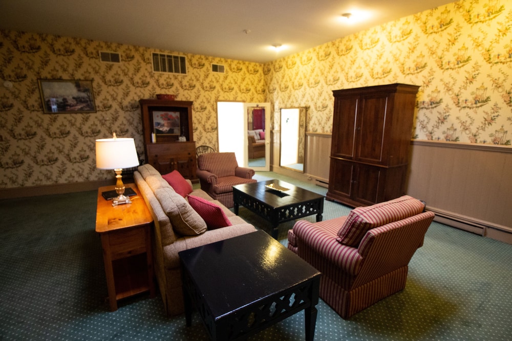 Beekman Arms and Delamater Inn