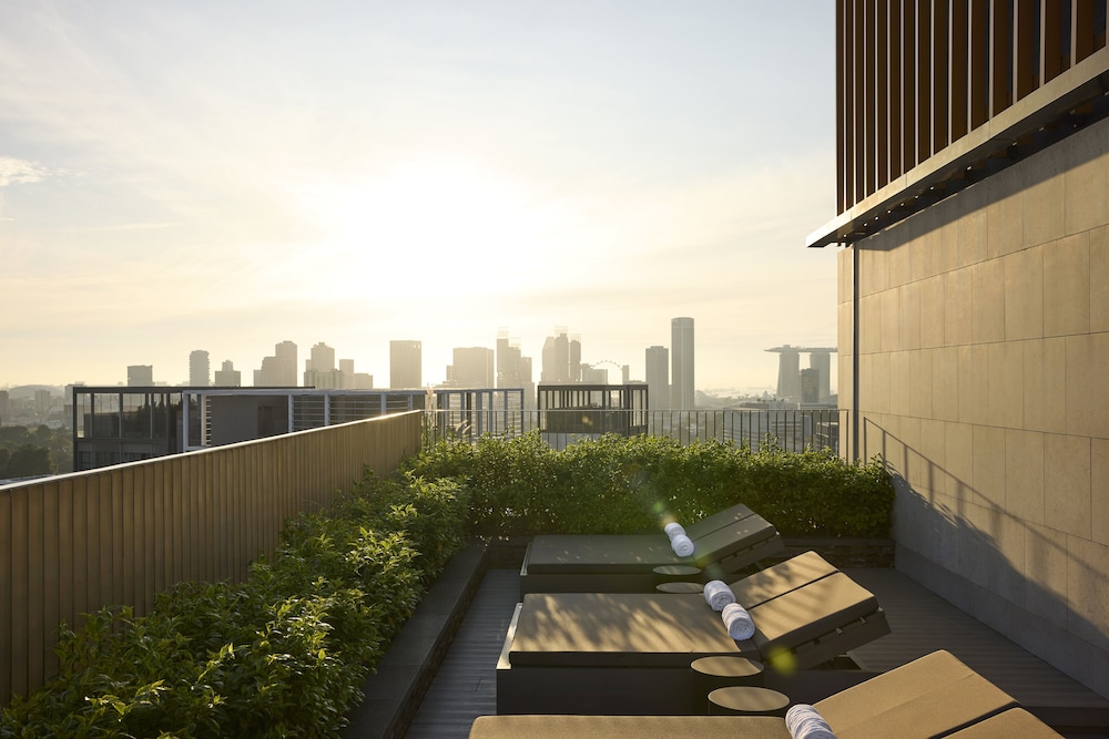COMO Metropolitan Singapore 100