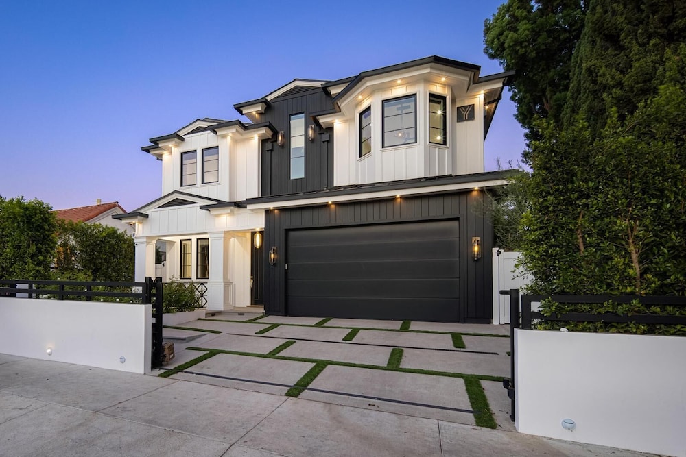 Gardner Modern