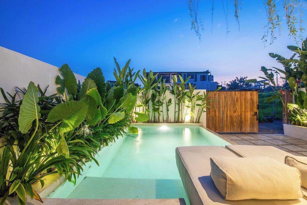 Modern 2BR Villas 5-min Walk to Canggu Beach