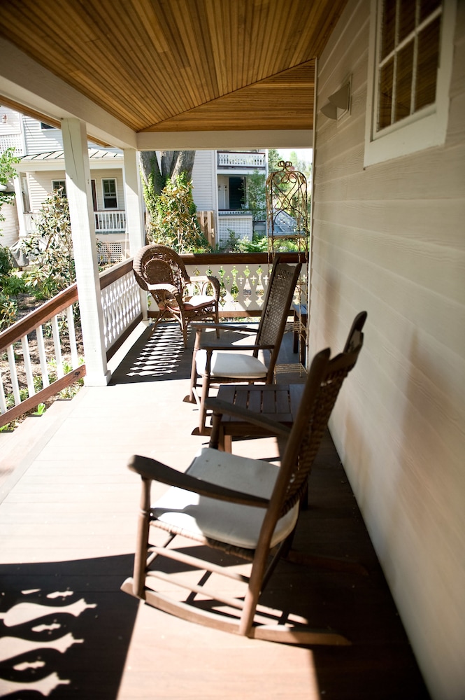 Hopkins Ordinary Bed Breakfast and Ale Works