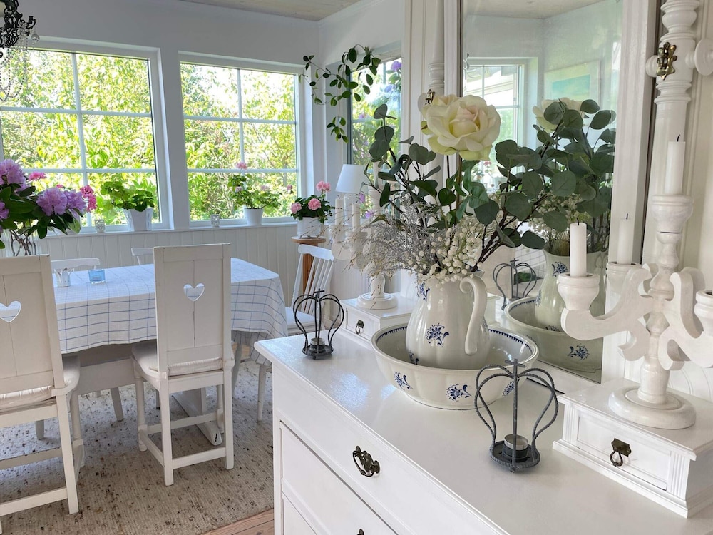 5 Star Holiday Home in Mellbystrand