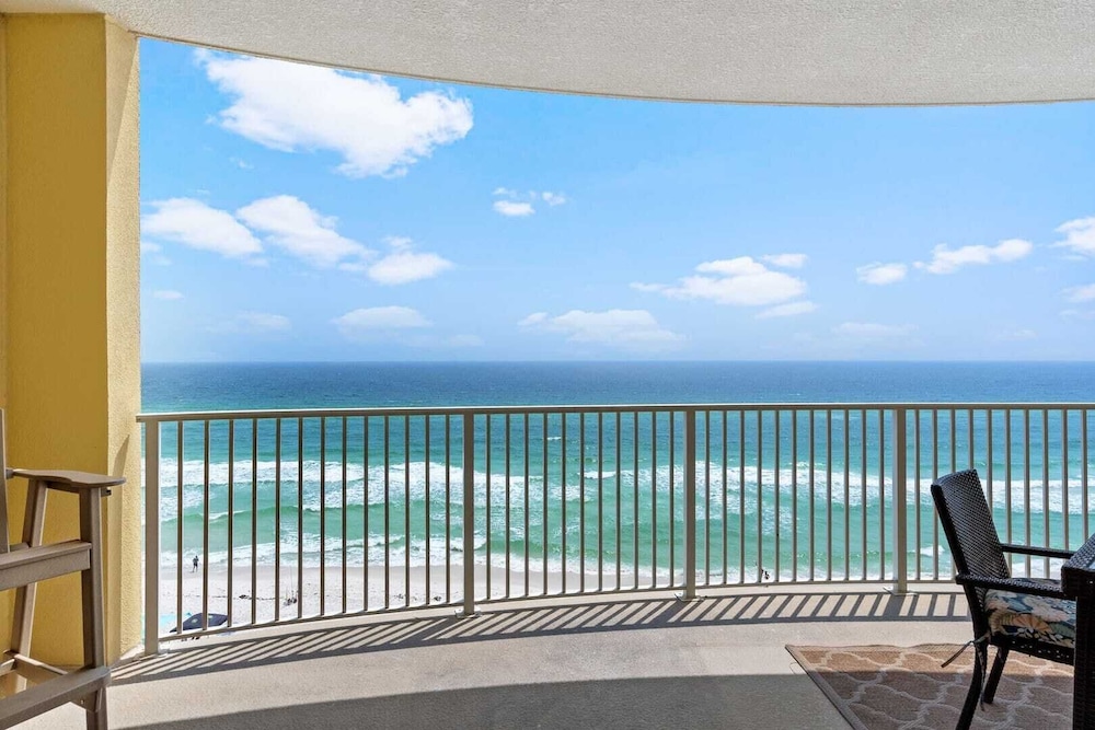 Front Beach Road, Unit 809 - Beach Happy Emerald Isle Resort Unit 809