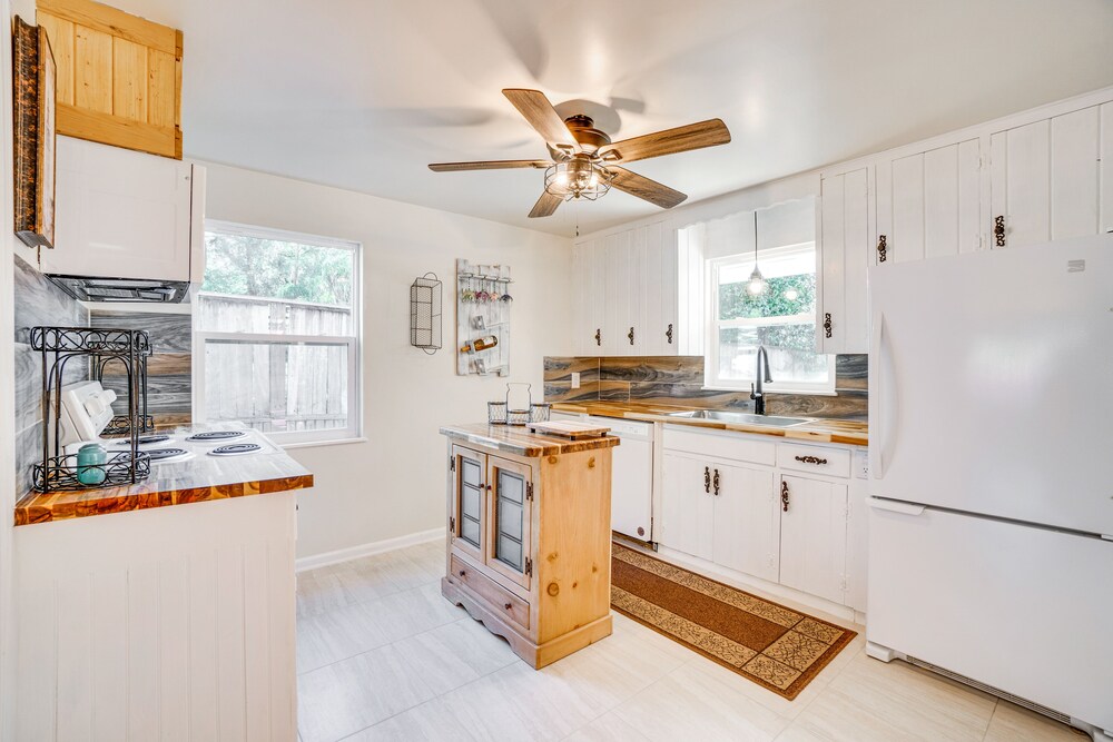Vintage Mount Dora Cottage w/ Screened Porch!, photo 26