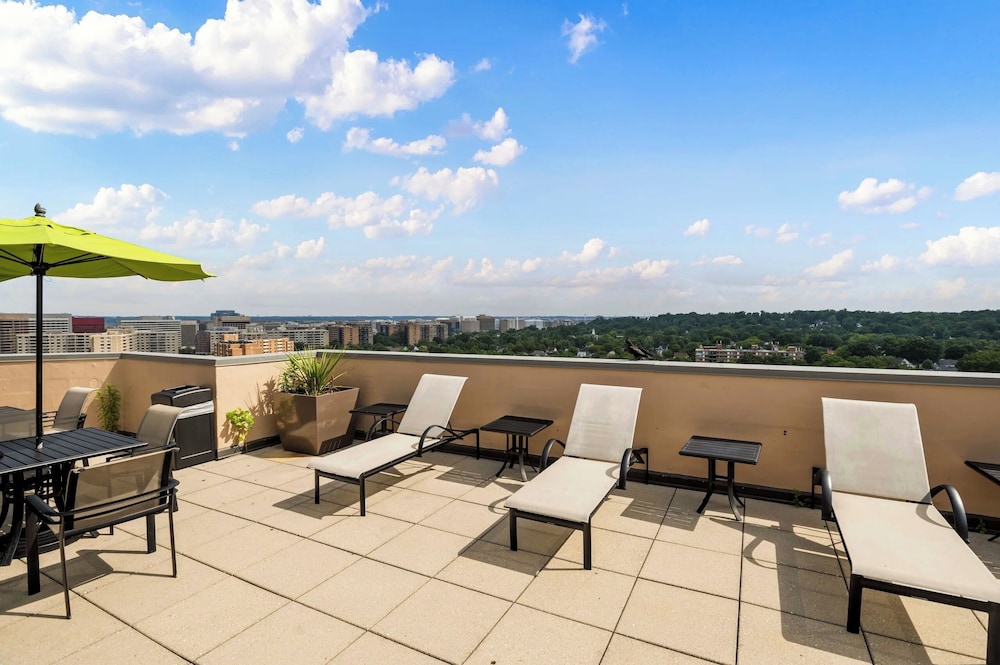 Metro-Friendly DC Apartments