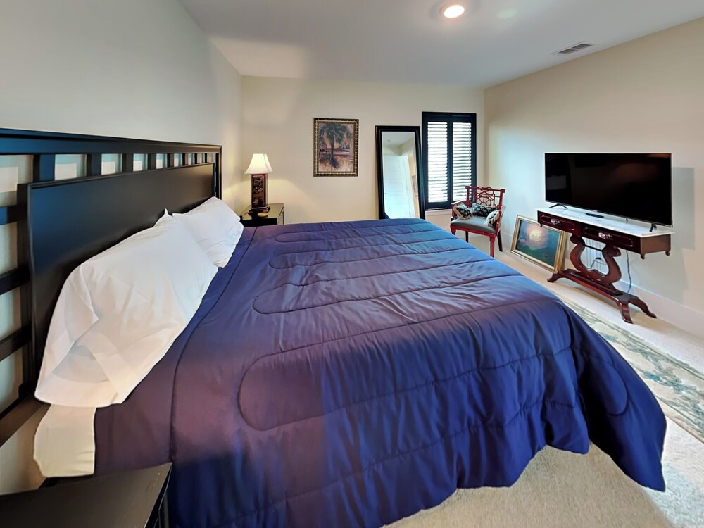 Atlantic Beach House by Distinctive Beach Rentals