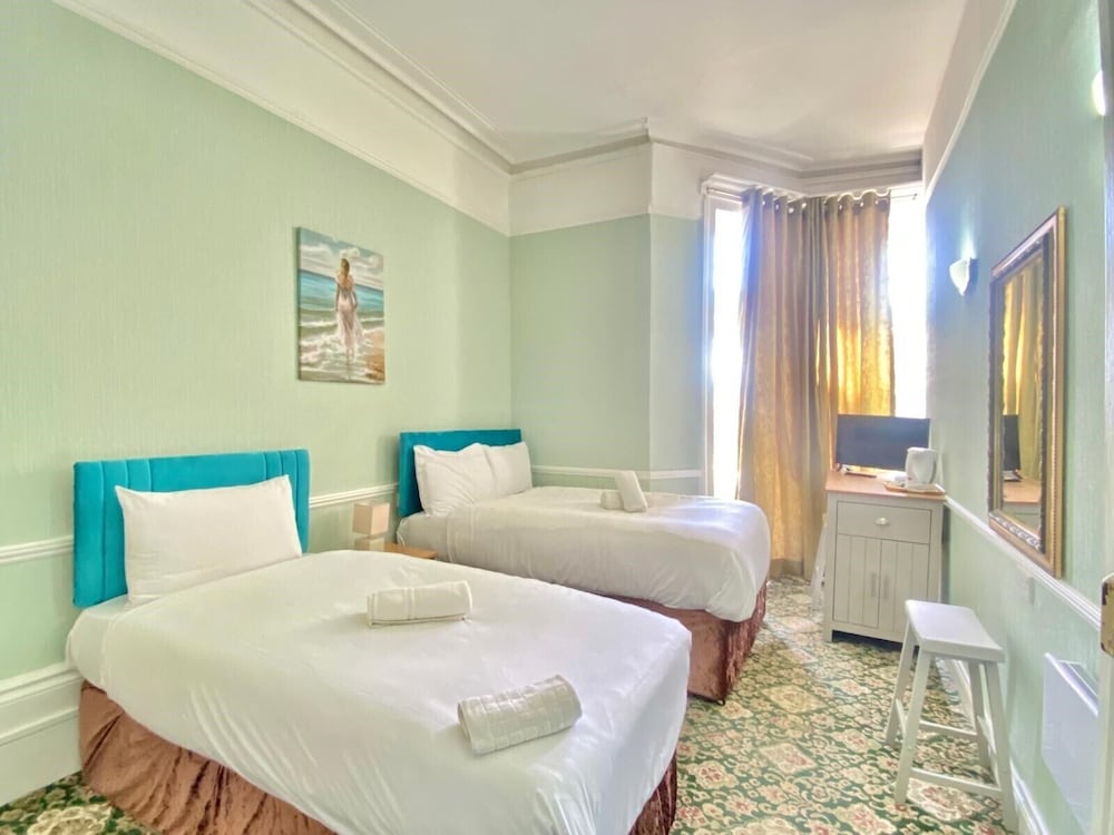 Folkestone Vacations - The Carlton Hotel - Property Image 96