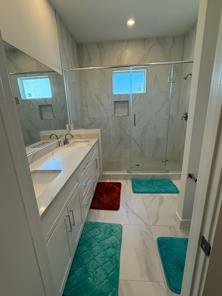 Luxe 3BR for Families Nurses and Group