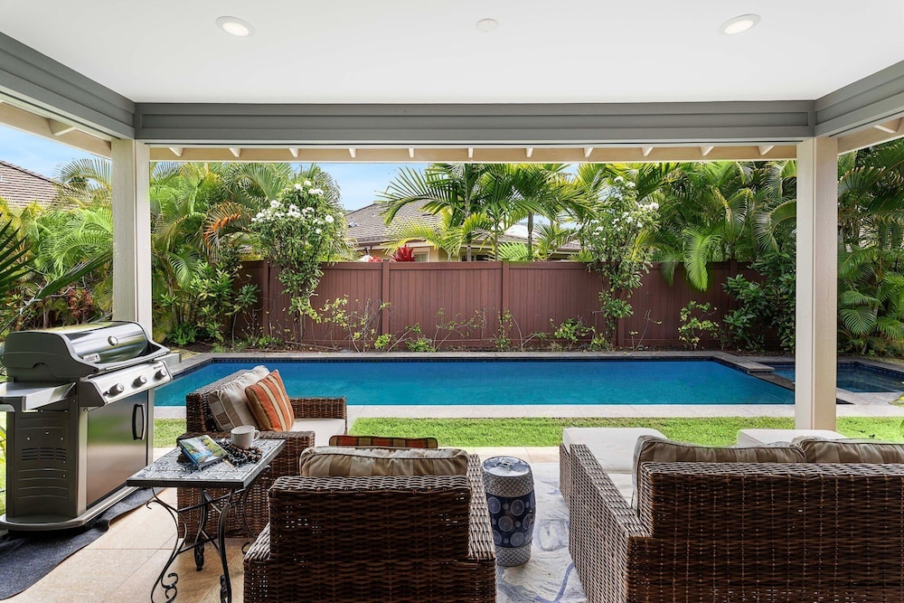 Hawaiian Unit - Outdoor Private Pool - Central AC - Vrkcv
