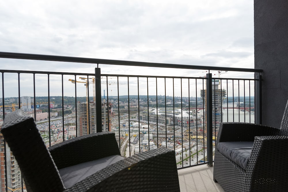 BW Vista Residence view 4