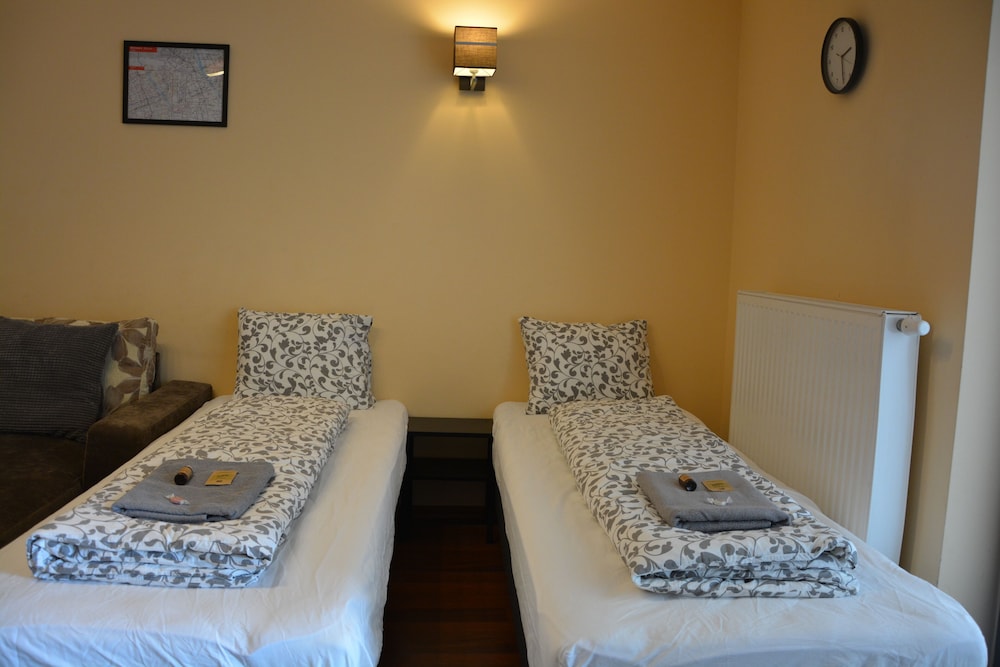 Labo Apartment Towarowa Lux view 2