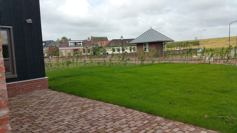 Photo 15