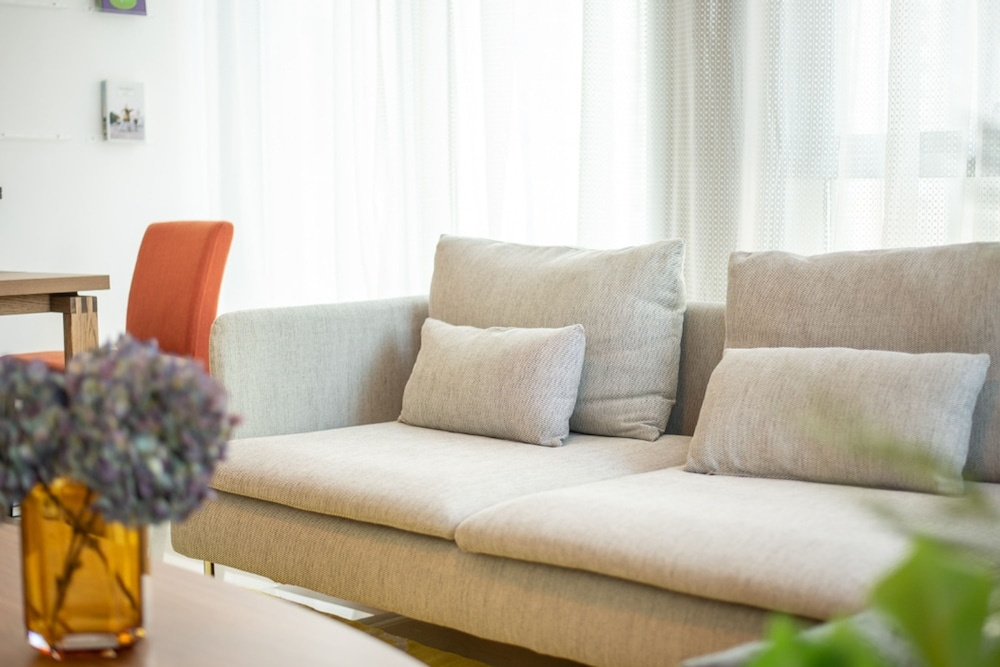 Upscale 2BR With Breathtaking Burj Views