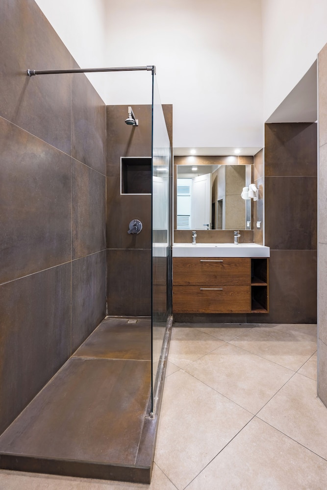 Chiaia Boutique Flat on Pedestrian Area by Napoliapartments