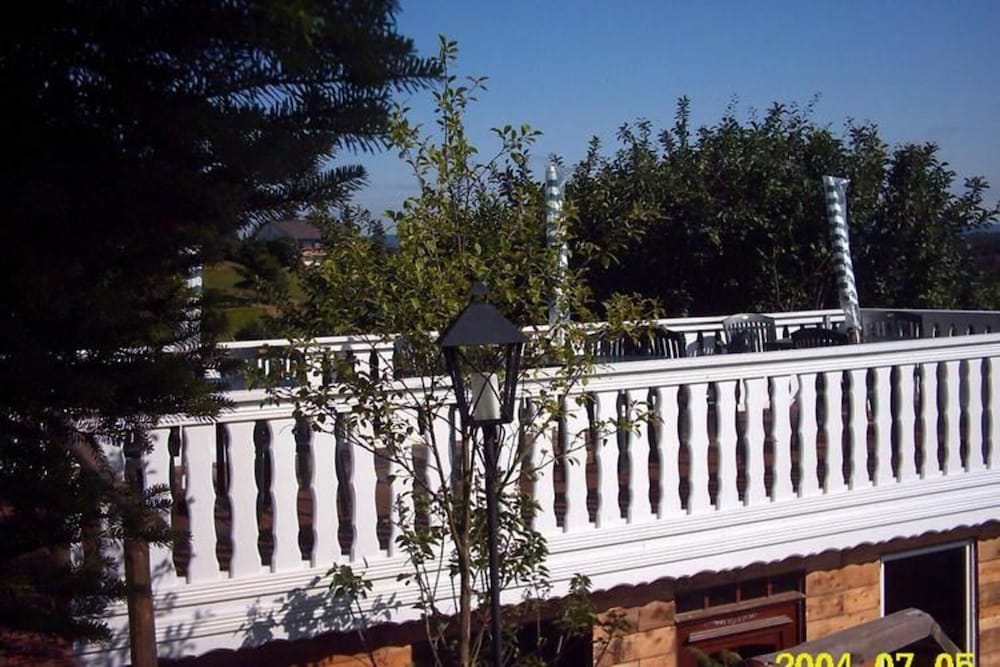 Apartment With Animal zoo and sun Terrace