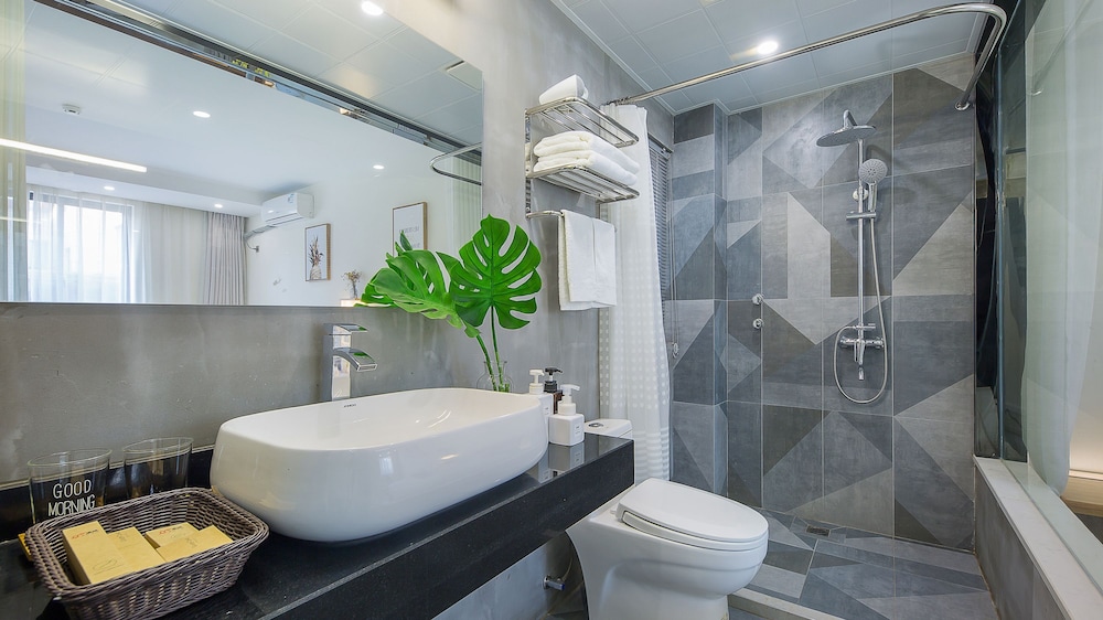 Hangzhou Vacations - Floral Hotel Suya Thousand Islet Lake - Property Image 10