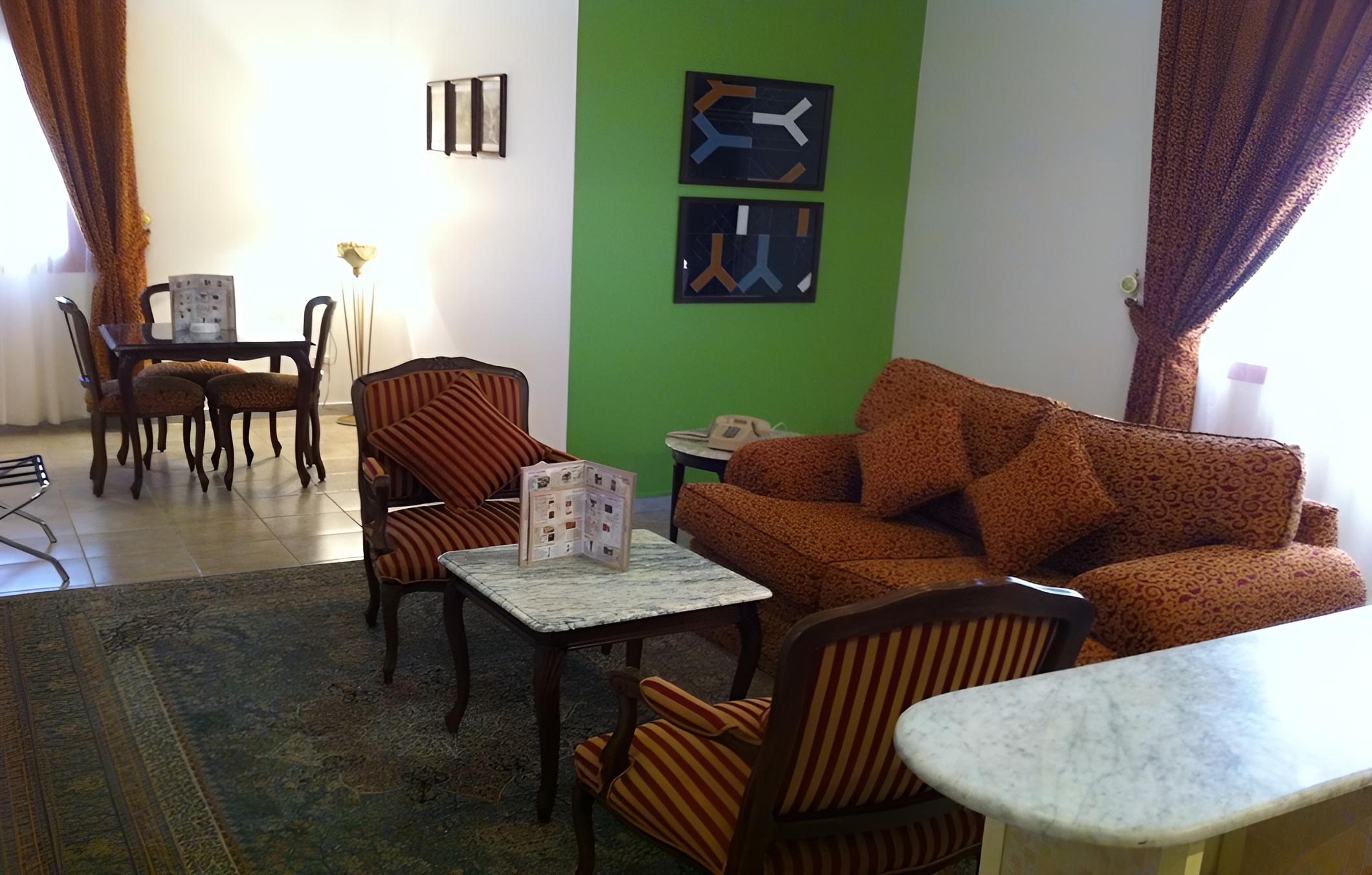 Rotanah Hotel