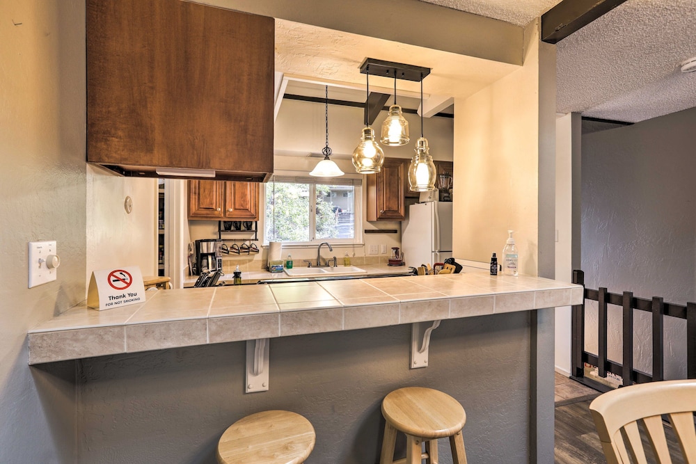 Lake Tahoe Vacations - Incline Village Condo: 1 Mi to Diamond Peak Resort - Property Image 6
