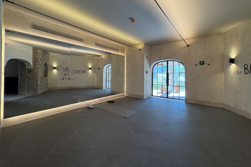 Casa Nima by Lumina