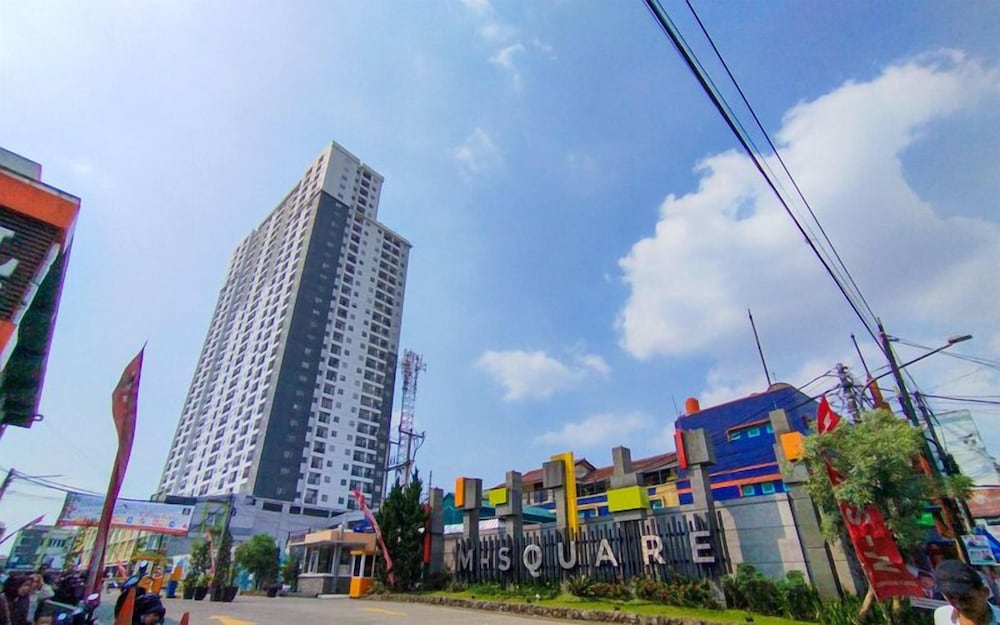 Wooden Accent 2Br At Mekarwangi Square Cibaduyut Apartment