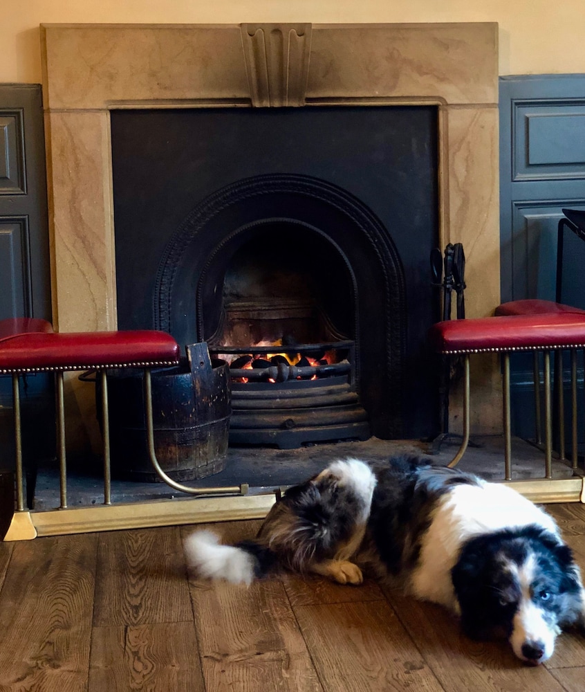 The Wheatsheaf