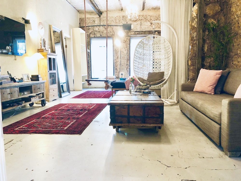 Trieste Neve Tzedek Boutique Suites