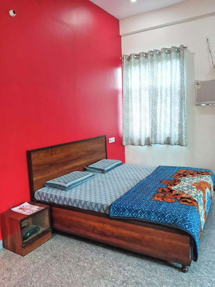 Prem Bhawan Guset House