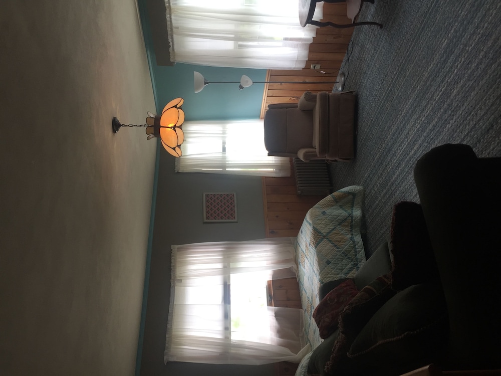 The Wheelhouse Inn