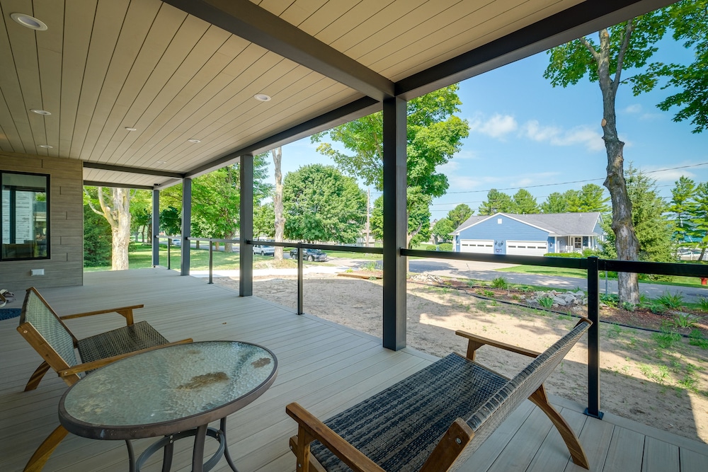 Spacious Michigan Home  6 Mi to Boyne Mountain! - Property Image 16